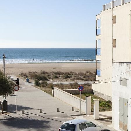 Beach Castelldefels Exterior photo